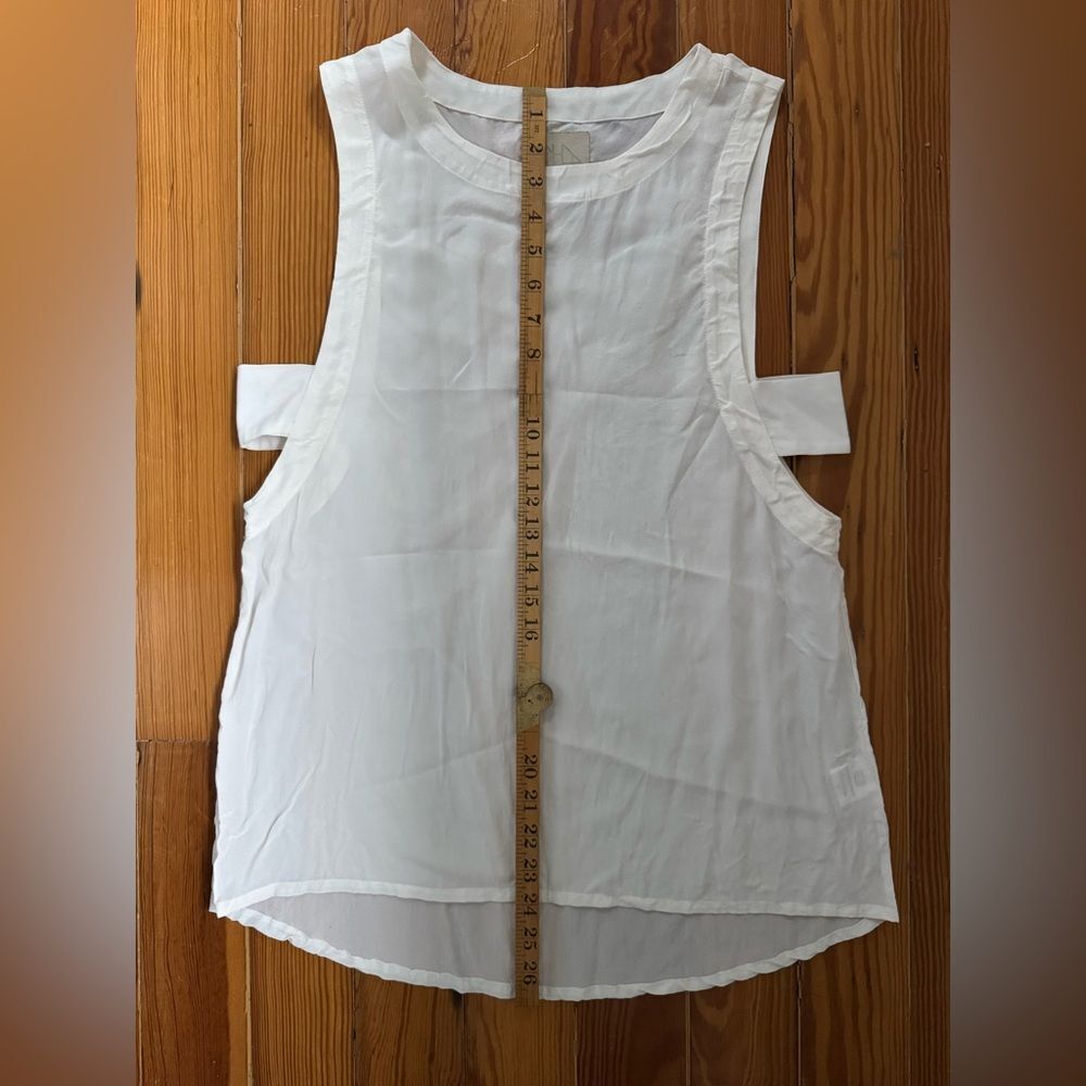 Chaser Silk Top - Picture 4 of 6